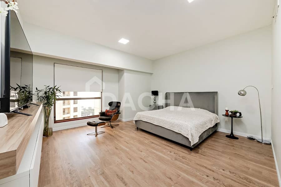 Fully Upgraded | Spacious 4Br | Ready to Move In - Image 9