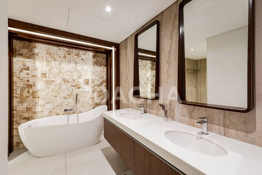 Fully Upgraded | Spacious 4Br | Ready to Move In - Image 12