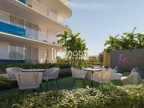Skyline Serenity | Studio with private pool | Genuine resale