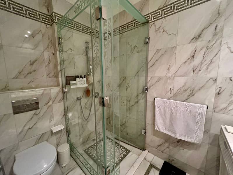 Largest Layout | Fully Furnished | Mid Floor - Image 6