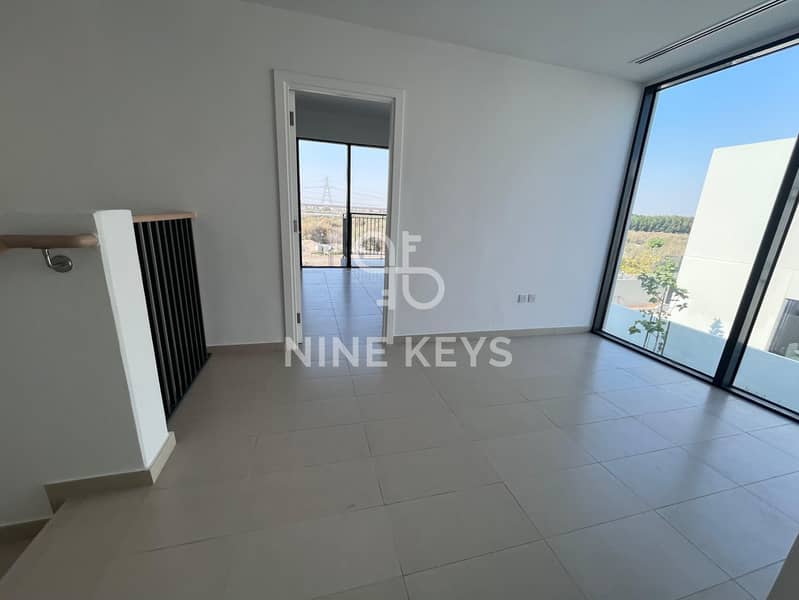 3BR + Maid | Corner Unit | Rare Layout | Spacious | Available From 12 JAN 2026 - Image 16