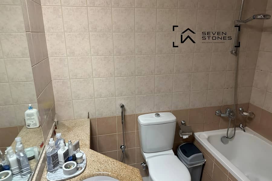 Full Marina View | Rented | Notice served - Image 9