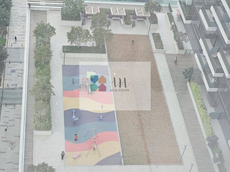 Elegant 2 BHK Apartment near Za’abeel Park with Community view - Image 11