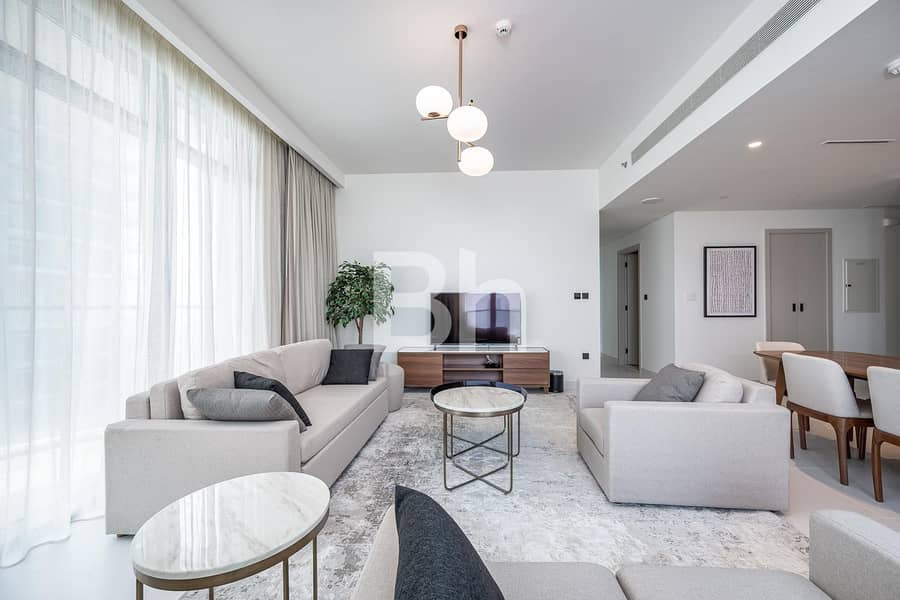 Plus Maids | Luxury | Multiple Chqs | Dual views - Image 11