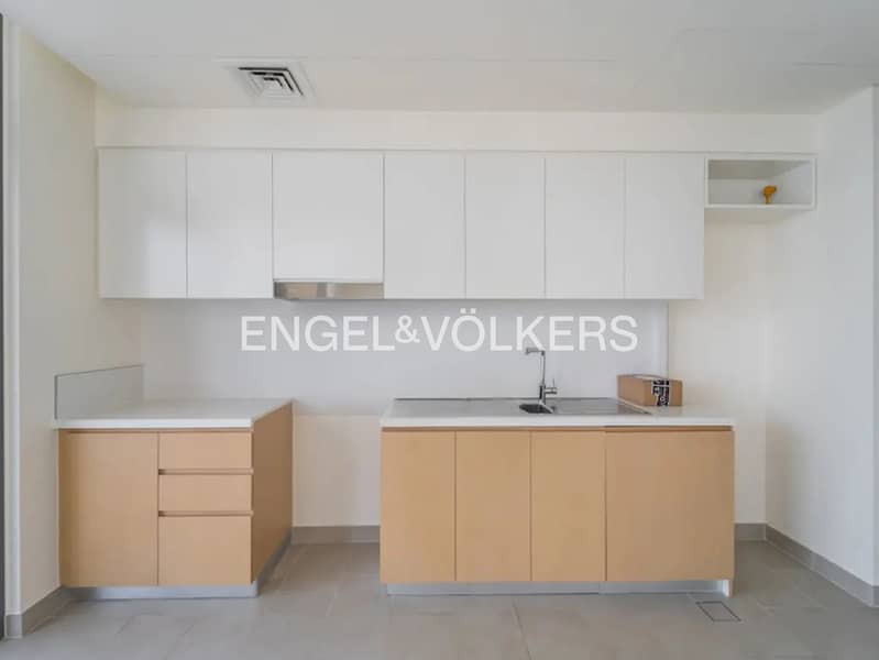 Full Park Views | Large Layout | Available - Image 6