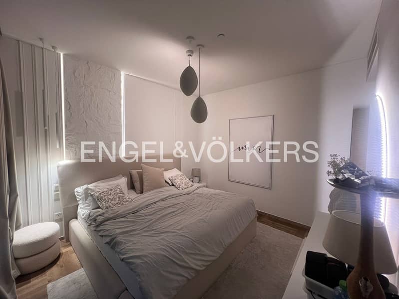 Vacant On Transfer | Furnished | Fully Upgraded - Image 11