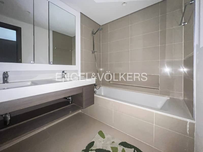 Vacant | Ready To Move | Future Creek Tower View - Image 10