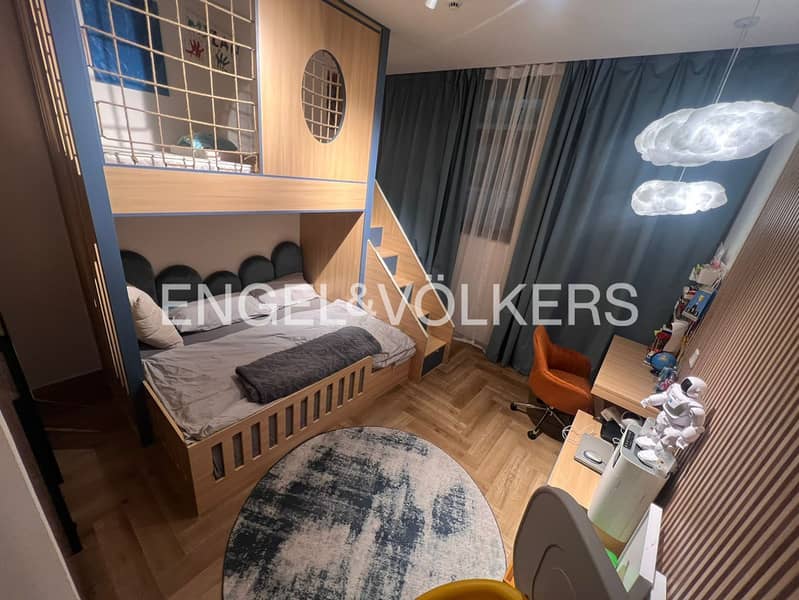 Vacant On Transfer | Furnished | Fully Upgraded - Image 15