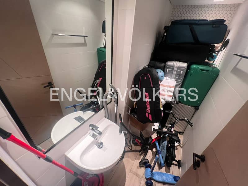 Vacant On Transfer | Furnished | Fully Upgraded - Image 19