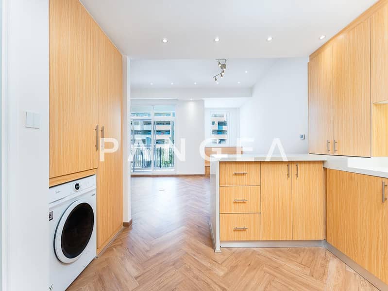 Ready to move in | Renovated | Corner unit - Image 6