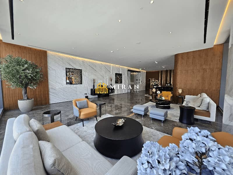 Near to Mall - Best Amenities - With Storage - Image 29