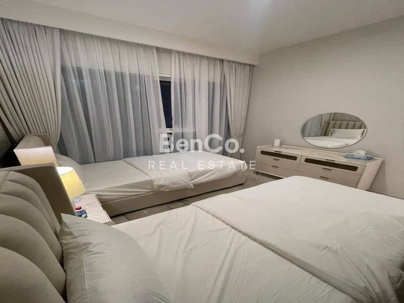 Beachfront | Designed Elie Saab | Multiple Cheque