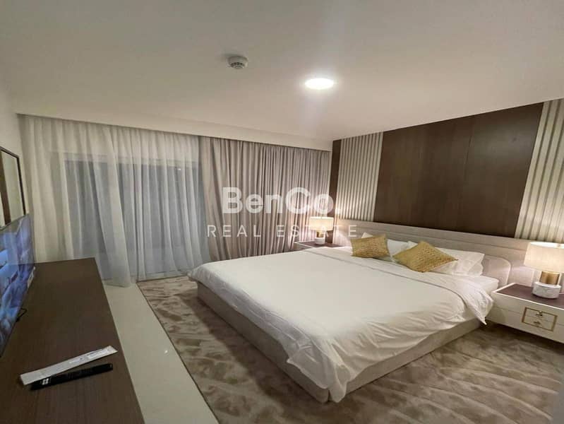 Beachfront | Designed Elie Saab | Multiple Cheque - Image 10