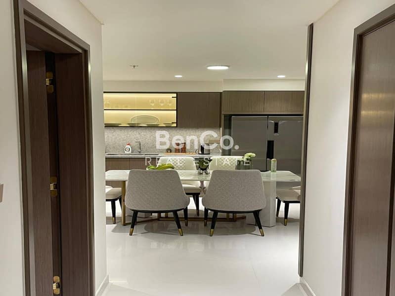 Beachfront | Designed Elie Saab | Multiple Cheque - Image 12