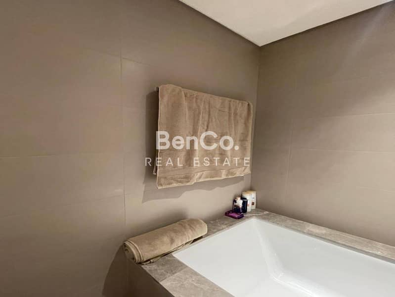 Beachfront | Designed Elie Saab | Multiple Cheque - Image 18