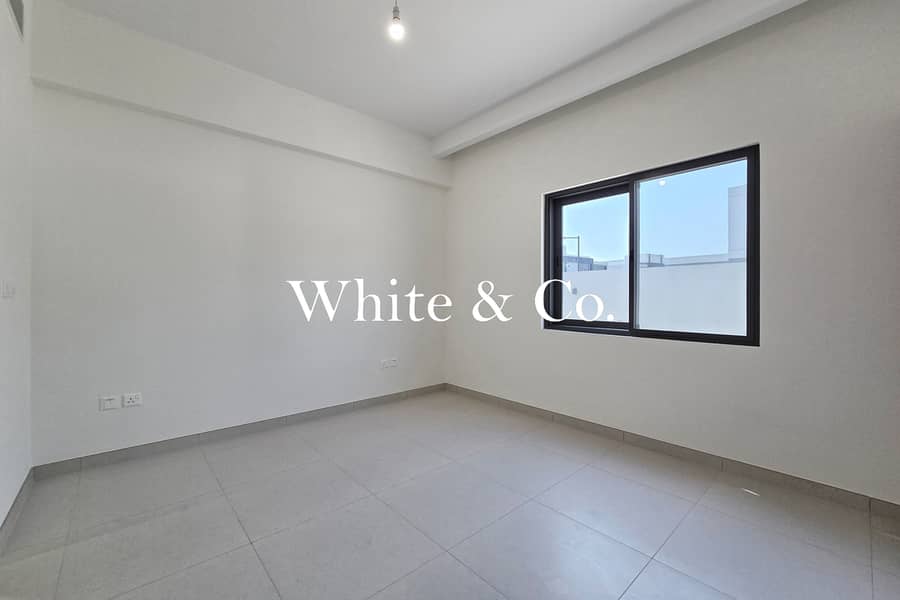 Premium Villa | Multiple Options | Vacant - Image 16