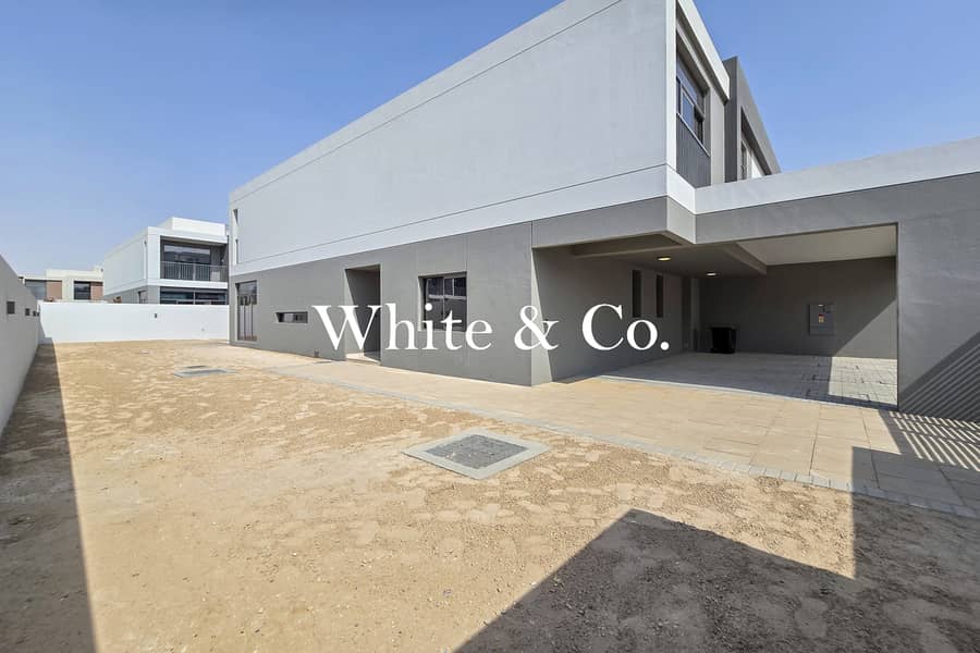 Premium Villa | Multiple Options | Vacant - Image 29