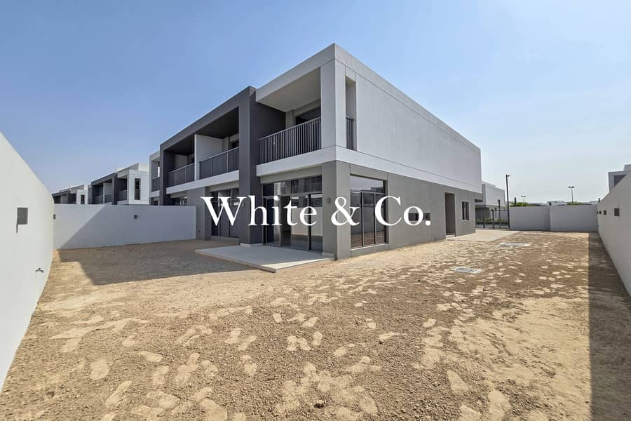 Premium Villa | Multiple Options | Vacant - Image 31