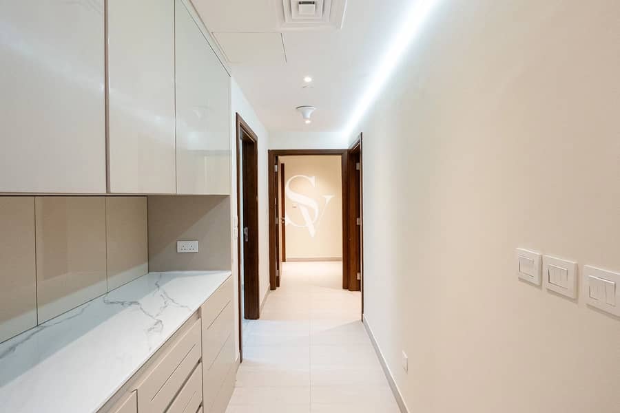 Spacious | Maids Room | Near Metro |Pool View - Image 8