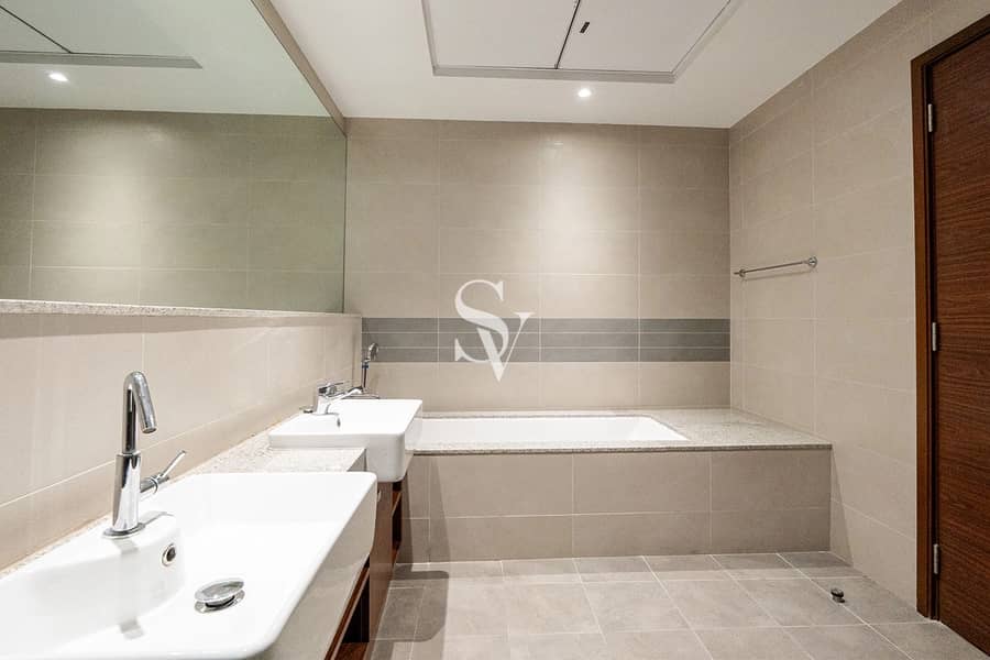 Spacious | Maids Room | Near Metro |Pool View - Image 9