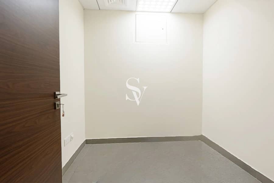 Spacious | Maids Room | Near Metro |Pool View - Image 11