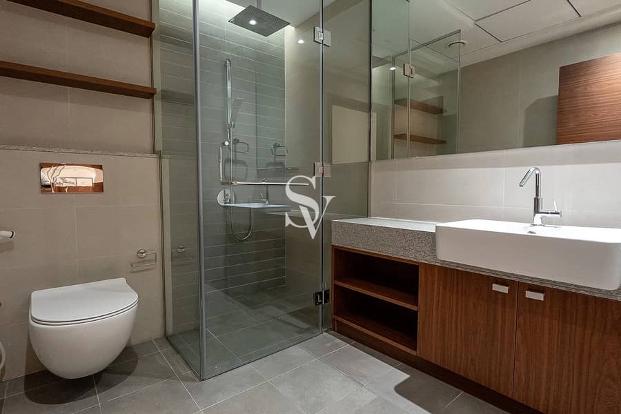 Spacious | Maids Room | Near Metro |Pool View - Image 12