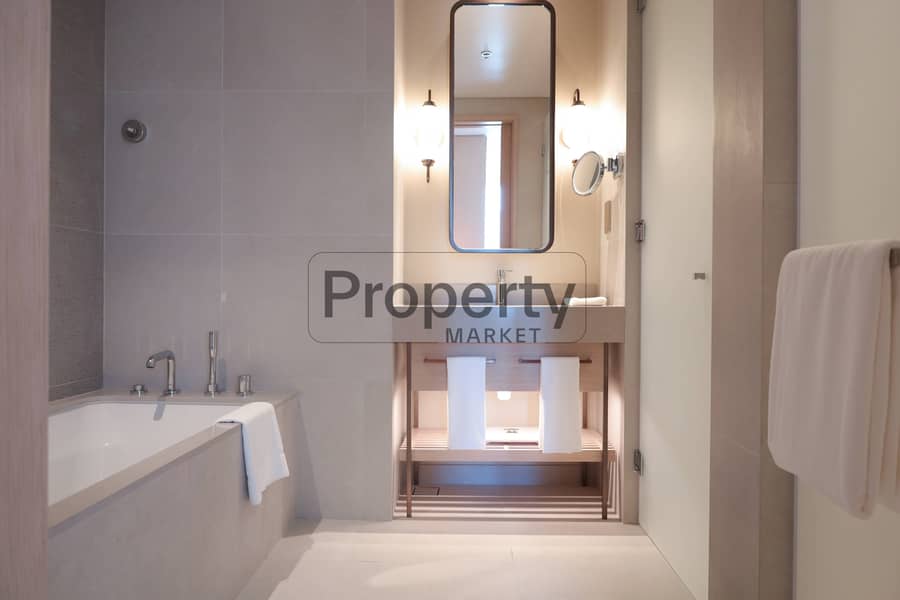 High Floor | Burj Khalifa View | Balcony|Furnished - Image 18