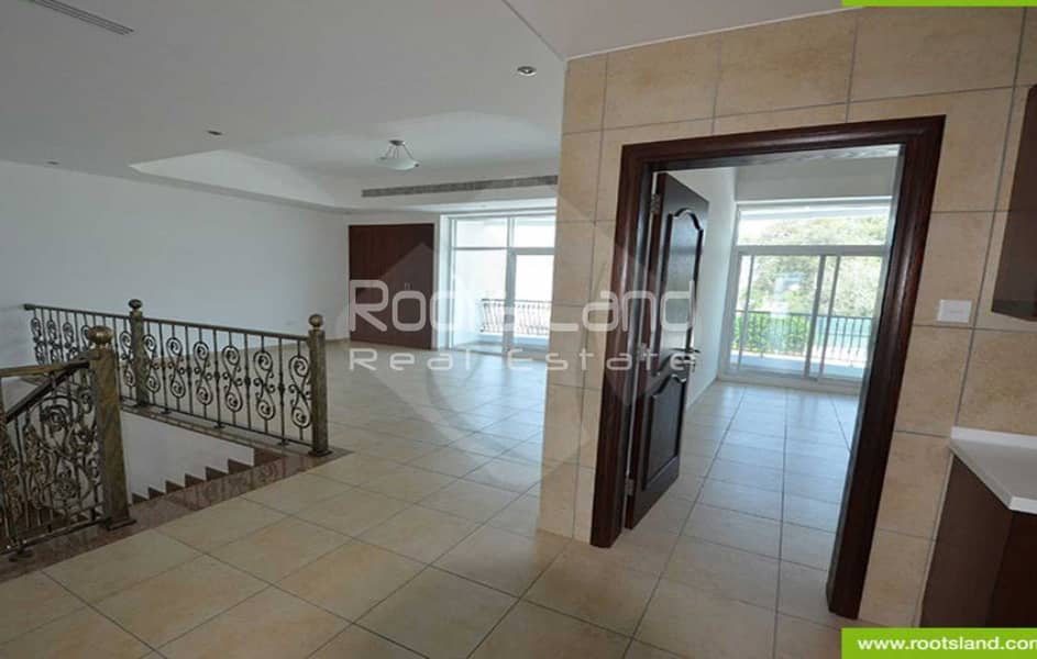 4BR Plus Maid | Shared Pool | Prime Location - Image 7