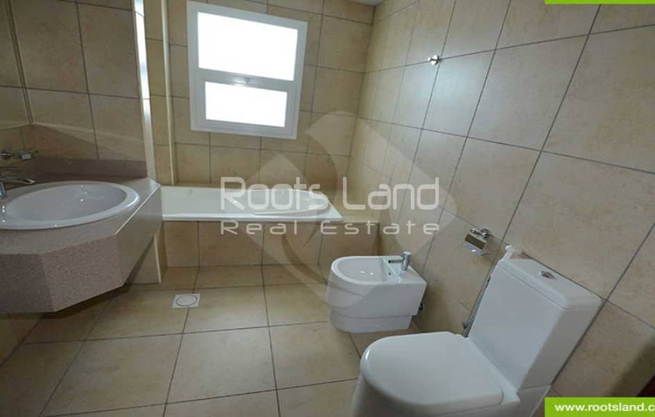 4BR Plus Maid | Shared Pool | Prime Location - Image 17