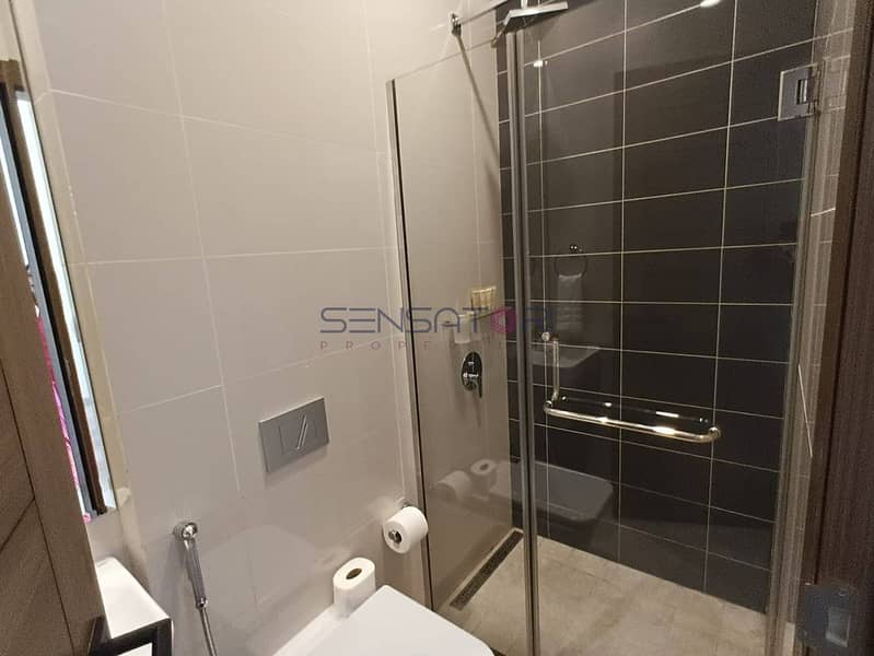 Spacious Layout with Study Room | Fully Furnished - Image 9