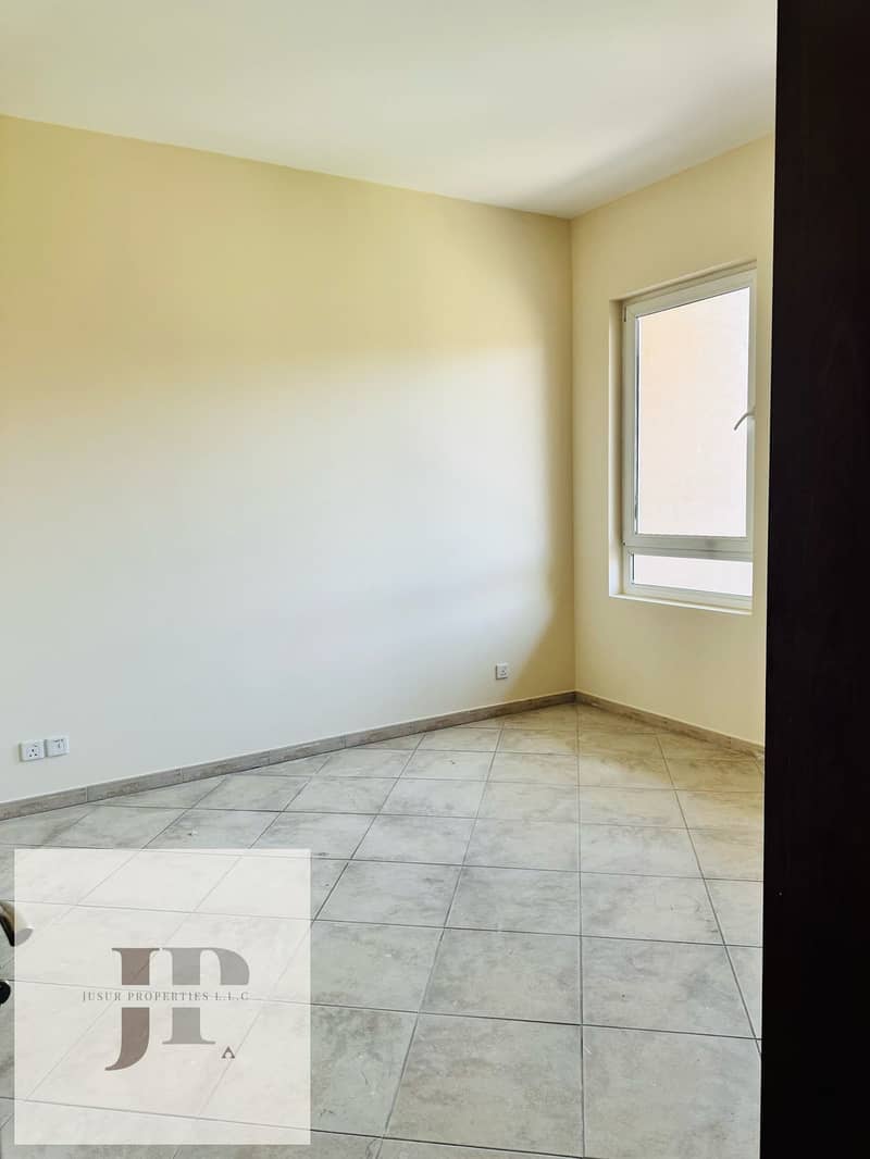 LUXURY LIVING REDEFINED-YOUR DREAM HOME AWAITS-WHERE COMFORT MEETS CONVENIENCE