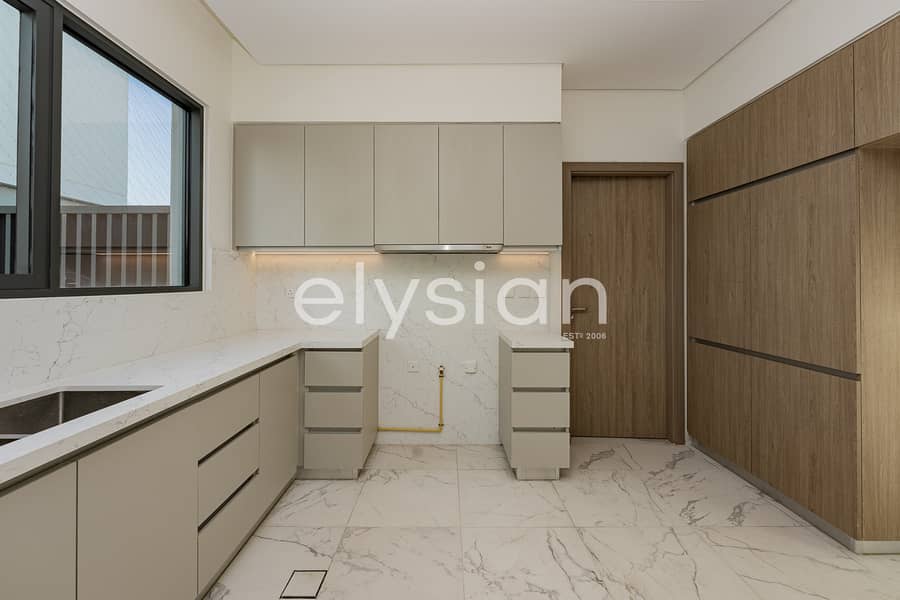 Available February | Spacious | Landscaped Garden - Image 7