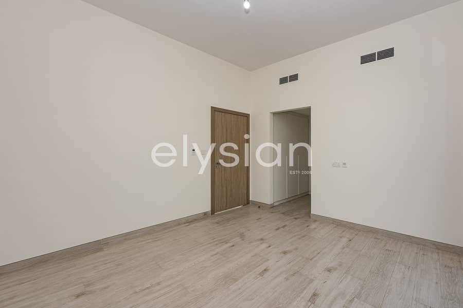 Available February | Spacious | Landscaped Garden - Image 11