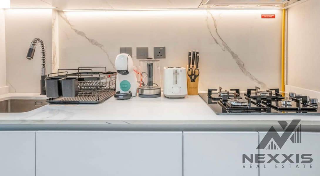 FURNISHED STUDIO / PRIME LOCATION / NEAR METRO