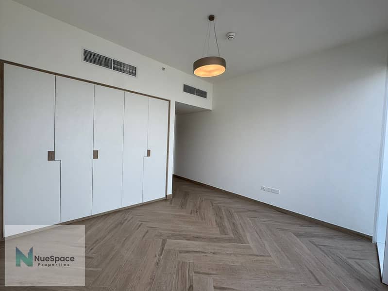 Penthouse‑Style 2BR | Top Floor Elegance at 1 Residences, Wasl 1 - Image 10