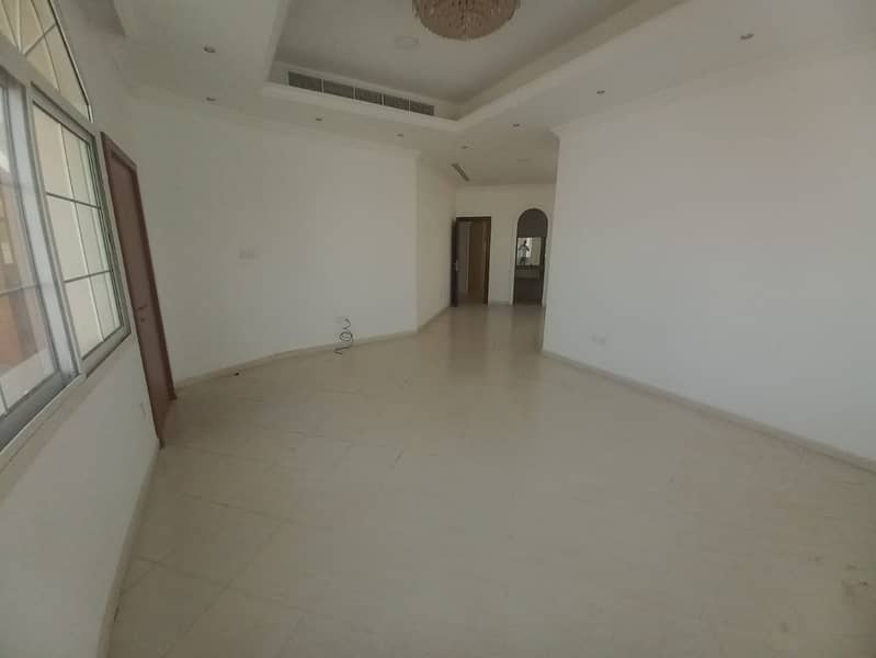 Spacious 4-BR Villa | For Rent | Al Warqa 2 - Image 6