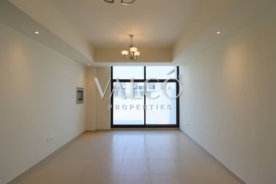 Vacant | Single Row | Middle Unit