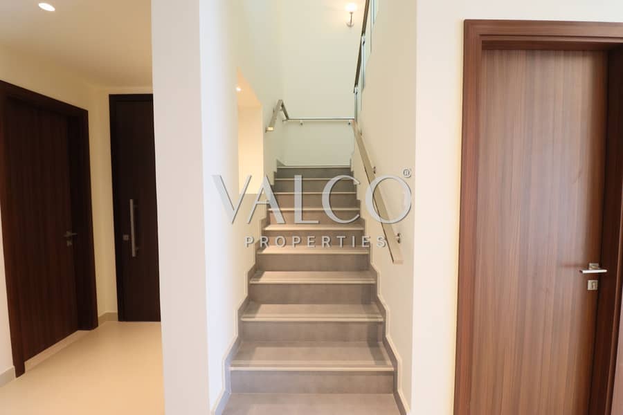 Vacant | Single Row | Middle Unit - Image 17