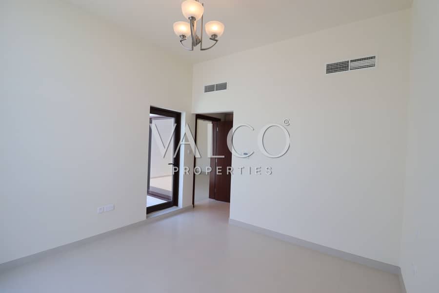 Vacant | Single Row | Middle Unit - Image 22