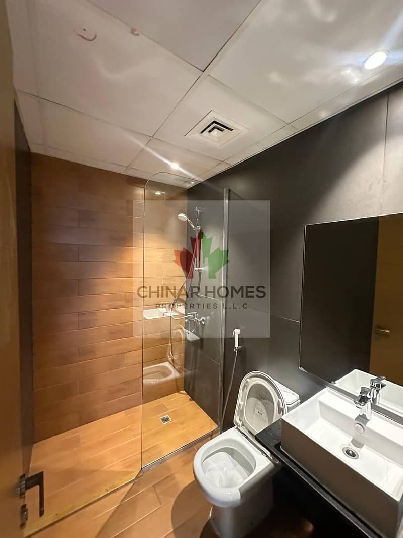 2 Bedroom with Private Garden | 1,388 Sqft | Royal Wood Theme - Image 10