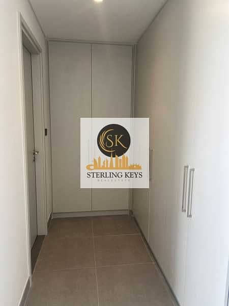 ON POOL AND PARK | LANDSCAPED GARDEN | SINGLE ROW - Image 6