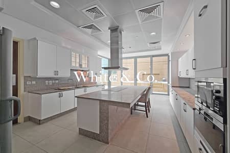 4 Bedroom Penthouse for Sale in Palm Jumeirah, Dubai - Best Value Penthouse | Sea View | Terrace