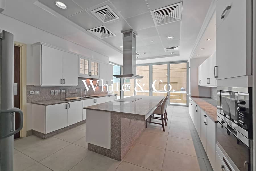 Best Value Penthouse | Sea View | Terrace