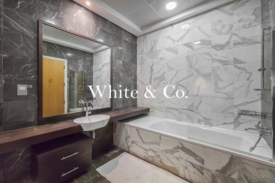 Best Value Penthouse | Sea View | Terrace - Image 21