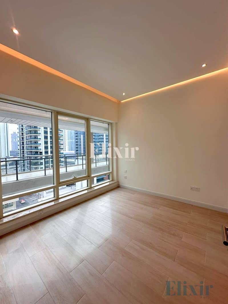 Vacant | Fully renovated | 3 bedrooms | Marina View - Image 9