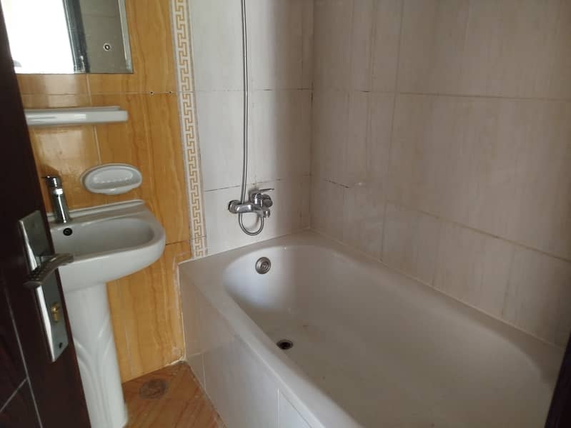 Reasonable Price/:/2Bhk Luxury Spacious Apartment For Family||Gym Pool Maintenance free || Re - Image 9