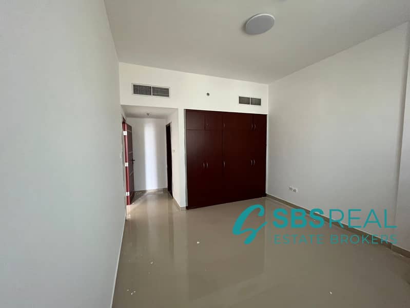 1 BHK APARTMENT WITH AMENITIES AVAILABLE FOR RENT