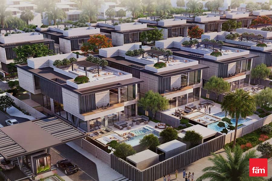 Gated Community | Luxury Living | Exclusive - Image 11