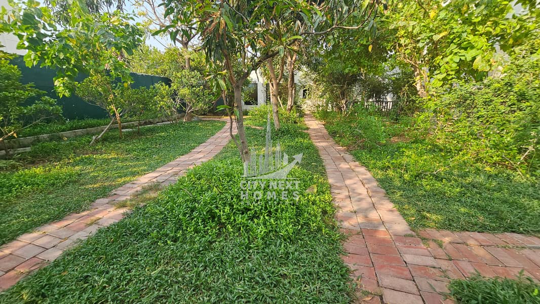 GCC only | Beautiful 6BR Villa | Big garden | Maids & Driver - Image 7