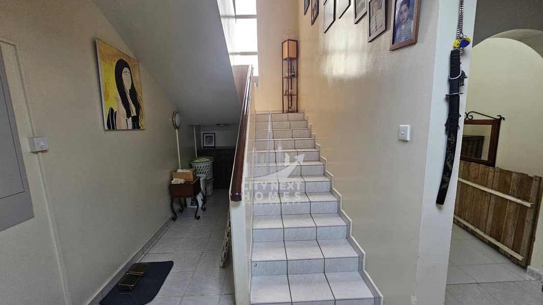 GCC only | Beautiful 6BR Villa | Big garden | Maids & Driver - Image 10